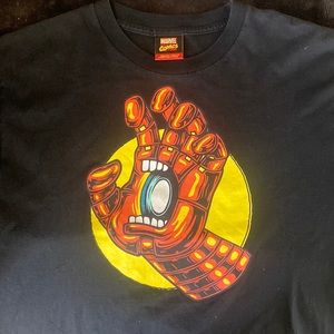 Santa Cruz x Marvel T shirt iron man hand